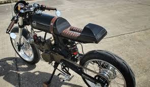 Rusi Mojo Cafe Racer By Iron Macchina Custom Cafe Racer Cafe Racer Motorcycle Cb Cafe Racer
