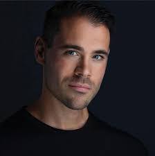 Musa Cooper's Instagram, Twitter & Facebook