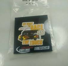 During his long and illustrious career, nascar legend dale jarrett won the daytona 500 three times and even won the nascar championship sturgill simpson 's coronavirus diagnosis underscores how little is known about the disease. Rare Ups Old Logo Hatpin 88 Dale Jarrett Nascar Race The Truck Flames Action Ebay