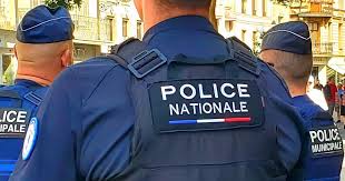 Photo Strasbourg. Un couple de touristes américains se fait voler plus de ...
