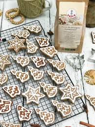 Biscuits De Noel Aux Epices Et Farine De Chataignes Kazidomi