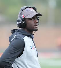 Adonis Armstrong (@adonisarmstrong_) • Instagram photos and videos