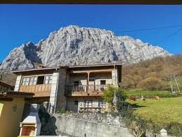 Se vende casa en tremado, el valledor, allande, asturias. Casas Rurales Baratas En Asturias