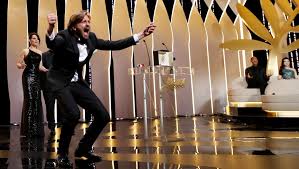 Résultat de recherche d'images pour "the square film ostlund"