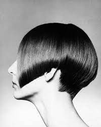 The 50 Most Iconic Hairstyles Of All Time Hairstyle Hair Styles Vidal Sassoon Haircut