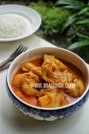 Pilih saja mana yang sesuai dengan selera anda atau anda bisa memasak keduanya di waktu yang berbeda. Diah Didi S Kitchen Gulai Tunjang