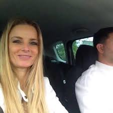 Vanesa Suarez (@tooblondie)