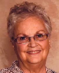 Stephanie Boyer's Instagram, Twitter & Facebook