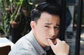 Tips perawatan gaya rambut ala artis indonesia dan korea 10 model rambut undercut artis, cakep banget! 10 Gaya Rambut Cowok Paling Ngetren Sepanjang 2017 Sudah Coba Bro
