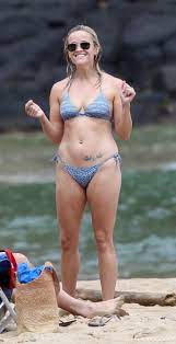 Reese witherspoon bikini pics
