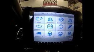 Audi Q5 Rear Brake Pad Replacement With Electronic Handbrake Youtube