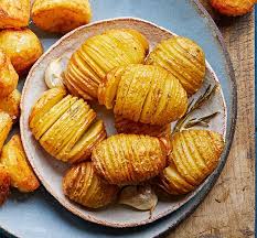 Hasselback roast potatoes recipe | Good ...