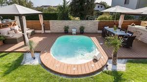 Piscinas De Madera Www Pineca Es Piscinas De Madera Small Pool Design Backyard Pool Small Backyard Pools