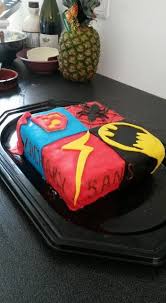 Assiettes, gobelets, ballons de baudruche multicolore anniversaire ans. Anniversaire D Un Enfant Ou La Valse Du Gateau D Anniversaire Steemit