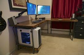 I want to stay away from legs in the front of the desk. Diy Pipe Butcher Block L Desk