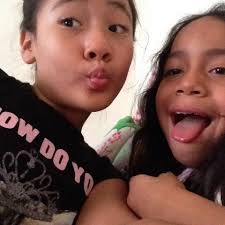 Regina Chacon S (@reginachack)