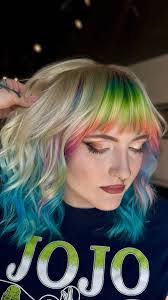 Caitlin Goins's Instagram, Twitter & Facebook