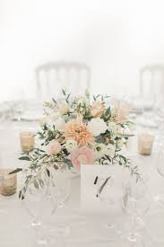 Rose Irisee Au Pays De La Fleur D Oranger Centre De Table Destructure Pour Diner De Mariage Deco Mariage Rose Poudre Table Mariage Champetre Table Mariage Rose