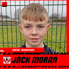 ❤️🖤 NEW SIGNING ❤️🖤 Player announcement , Jack Moran has signed from  shortless , a great lad an has plenty of ability , but most of all always  has a smile on