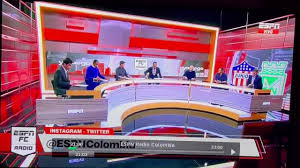 Sergio ramos ha decido no renovar su contrato con el real madrid y en las próximas horas se hará oficial su salida del club blanco, según distintas fuentes informaron a espn digital. Watch Espn Analyst Violently Crushed By Set Collapse While On Air Pinned To Desk But Says He S Ok Al Com