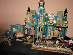 1,885,320 likes · 963 talking about this. Monster High Geisterschloss Geisterschloss Monster High Haus Monster High