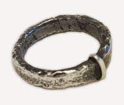 Claire S Ring From Episode 107 The Wedding Outlander Outlander Wedding Diana Gabaldon Outlander