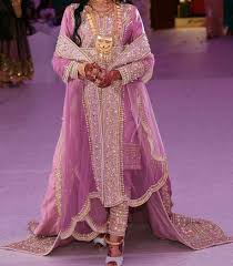 Pin By Zain Its0k On Baluchi Dresses Balochi Dress Afghan Dresses Engagement Dresses