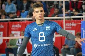 Agustín lóser con 23 años (nació el 12 de octubre de 1997), se convirtió en el mejor jugador mendocino de voleibol de todos los tiempos. Agustin Loser Con 20 Anos Rumbo A Su Cuarto Mundial En Cuatro Temporadas Somos Voley