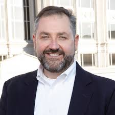 Dan Hornfeck, Broker