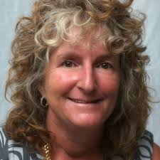 Hello!! Is there some one in the Village near Cagliari Who can give uss  english and italian lessons, or in dutch and italian?!?!??!?!?! We want to  learn from real people, now i