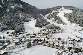 Maybe you would like to learn more about one of these? Les Stations De Ski Vont Rester Fermees En Italie En Raison Du Coronavirus L Equipe