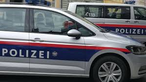 Alec says that, with your technology, he has the ability to send me home. Tiroler Bestellten Drogen Im Darknet Und Liessen Sie Sich Nach Hause Schicken Tiroler Tageszeitung Online Nachrichten Von Jetzt