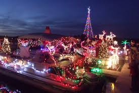 Christmas in florida doesn't look like christmas everywhere else. Annual Christmas Lighted Boat Parade Nov 28 News Parkerpioneer Net