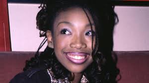 The French Curl Bob Is The Most Holiday-Ready Look