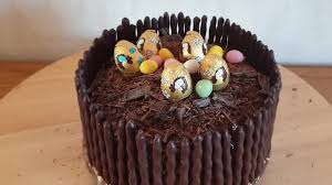 Gâteau nid de pâques au chocolat. Gateau Nid De Paques