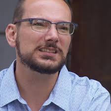 Portland man searches for siblings separated in foster care