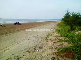 Rumah oei dibuka oleh grace setelah sempat vakum 70 tahun. Wisata Pantai Caruban Di Kab Rembang Orang Rembang