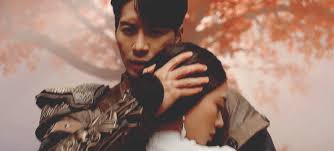 Jackson wang, mark tuan, jaebeom im, jinyoung park, youngjae choi, bambam, yuygeom kim oraz t.i. Jackson Wang 100 Ways Official Music Video