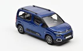 Новий citroën berlingo та його ключові особливості: Citroen Berlingo 2020 Dark Blue