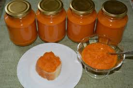 кабачковая икра с майонезом и томатной пастой и морковью Marinovani Kabachki Z Girchiceyu Smakota Nejmovirna Torik Zakrila 200 Banochok Sim Ya I Dim Russisches Essen Gesunde Ernahrung Essen Und Trinken