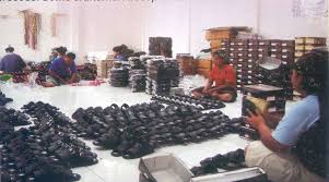Memberikan informasi lowongan kerja terbaru. Pabrik Sepatu Tawun Ngawi