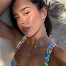 Olivia Dainty Pearl Necklace