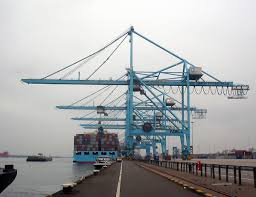 Boom lifts have two types of operation, static or mobile. Gantry Crane Wikipedia