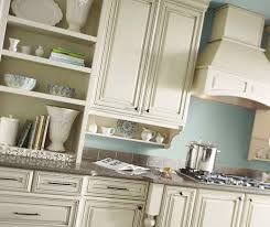 The paint color you choose to mix with the glaze will give you varied results. Cream Cabinets With Glaze Diamond Cabinetry