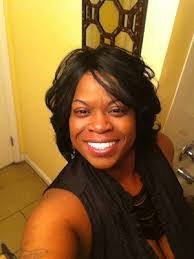 Marilyn Roe's Instagram, Twitter & Facebook