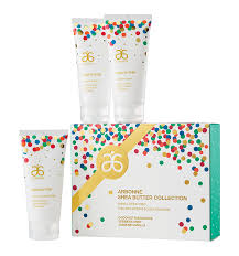 Les Nouvelles Fragrances De Ces Lotions Nourrissantes Ont Toutes Ete Creees Avec Du Beurre De Karite Issu De Production Dur Hand Lotion Arbonne Holiday Arbonne