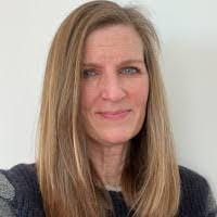 Sally Seitz's Instagram, Twitter & Facebook