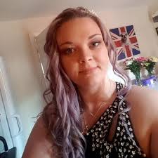 Lucy Chadwick (@lucyloo17)