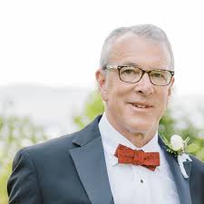 Sometimes we live no particular way but our own" This Grateful Dead quote  could not better describe the life of Paul Reynolds. As a small community,  with an enormous heart, we mourn