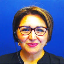 Family ties and career paths intertwine at Mayo Clinic in Arizona 💊 Cheryl  DeWitt followed her daughter Katie's footsteps to become a pharmacy  technician. "I wanted to do something different, and… |